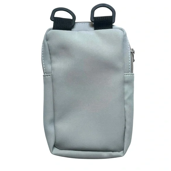 BRAND NEW NINTENDO GAMEBOY CONSOLE RETRO CROSSBODY BAG - Picture 3 of 4